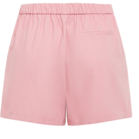 City chic pink shorts - Picture 10 of 10